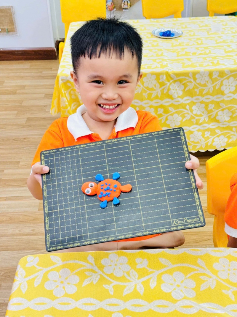 m   m 1 n   n ch  a r  a con