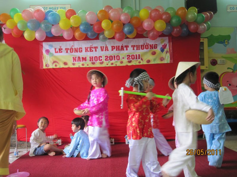 le tong ket nam hoc 2010 2011