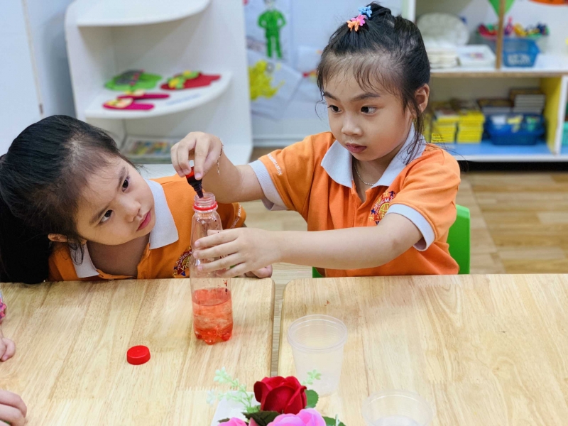 thi nghiem khoa hoc ve su hoa tan   choi 2