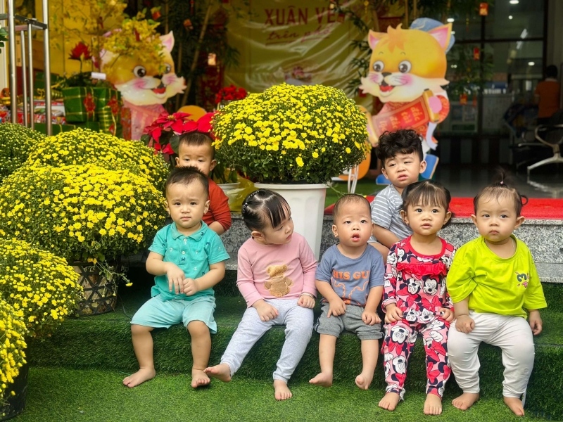 du xuan viet my   nha tre 4