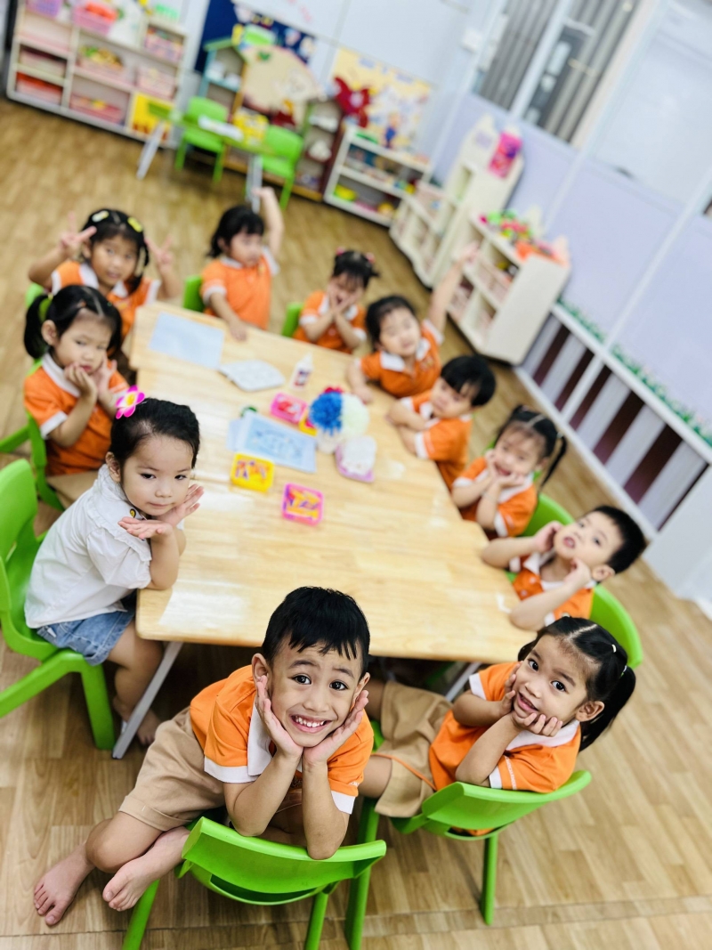 tao hinh bong hoa bang ong hut   mam 2